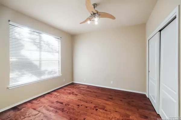 San Antonio, TX 78247-5831,16906 LANCASTER GAP