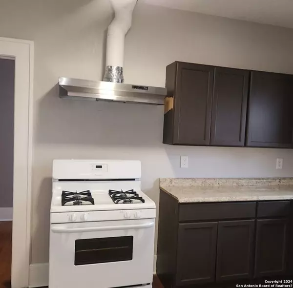 San Antonio, TX 78201,1601 Woodlawn Ave UNIT 1