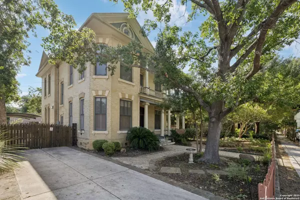 San Antonio, TX 78210,134 Cedar St