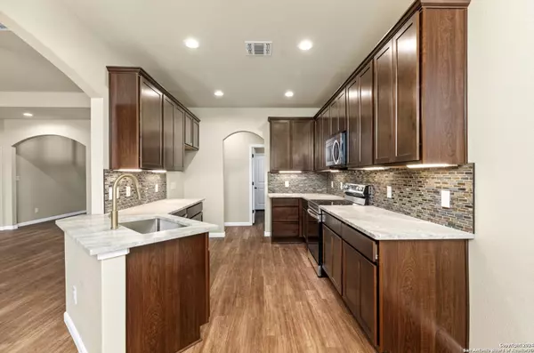 Blanco, TX 78606,110 Moses Hughes