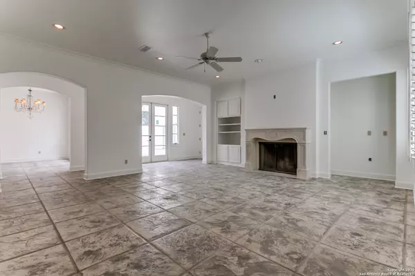 San Antonio, TX 78209,11 Seaton Grn
