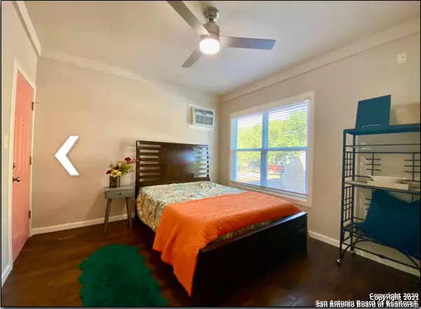 San Antonio, TX 78209,743 eleanor UNIT 102