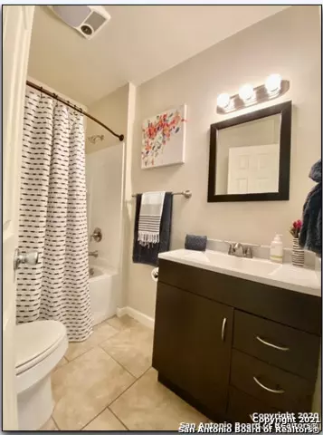 San Antonio, TX 78209,743 eleanor UNIT 102