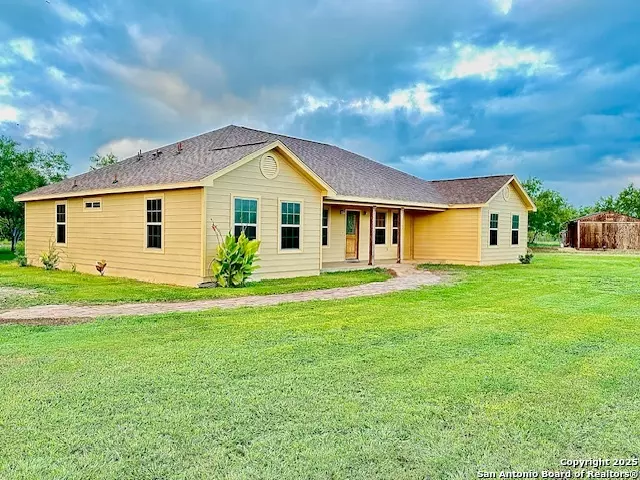 Uvalde, TX 78801,5476 us highway 90