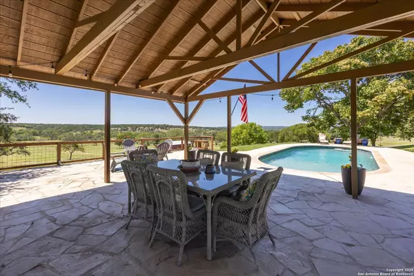 Center Point, TX 78010,461 Center Point Dr