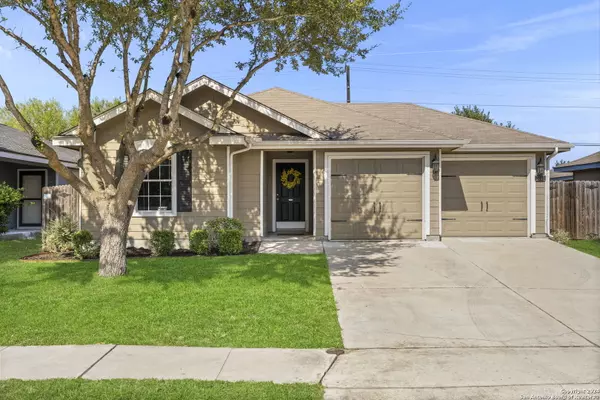 3265 SWALLOW POINTE, New Braunfels, TX 78130-2671