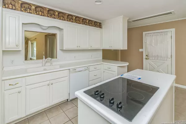 Ingram, TX 78025,505 Main