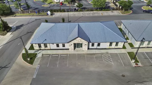 San Antonio, TX 78233,7323 N Loop 1604 UNIT 301 &