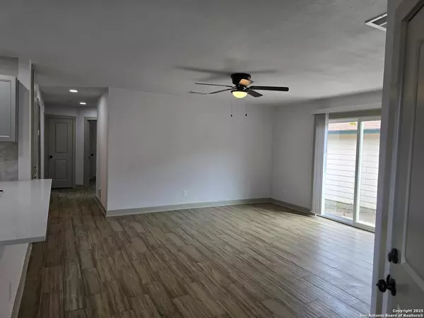 San Antonio, TX 78254,7822 Winterstone
