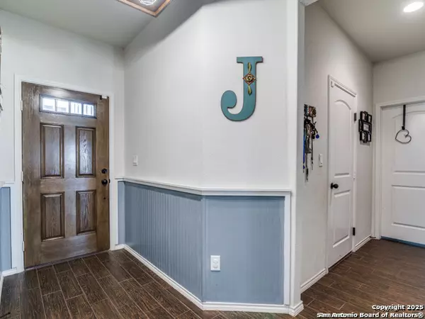 Schertz, TX 78108,6623 Bowie Cove