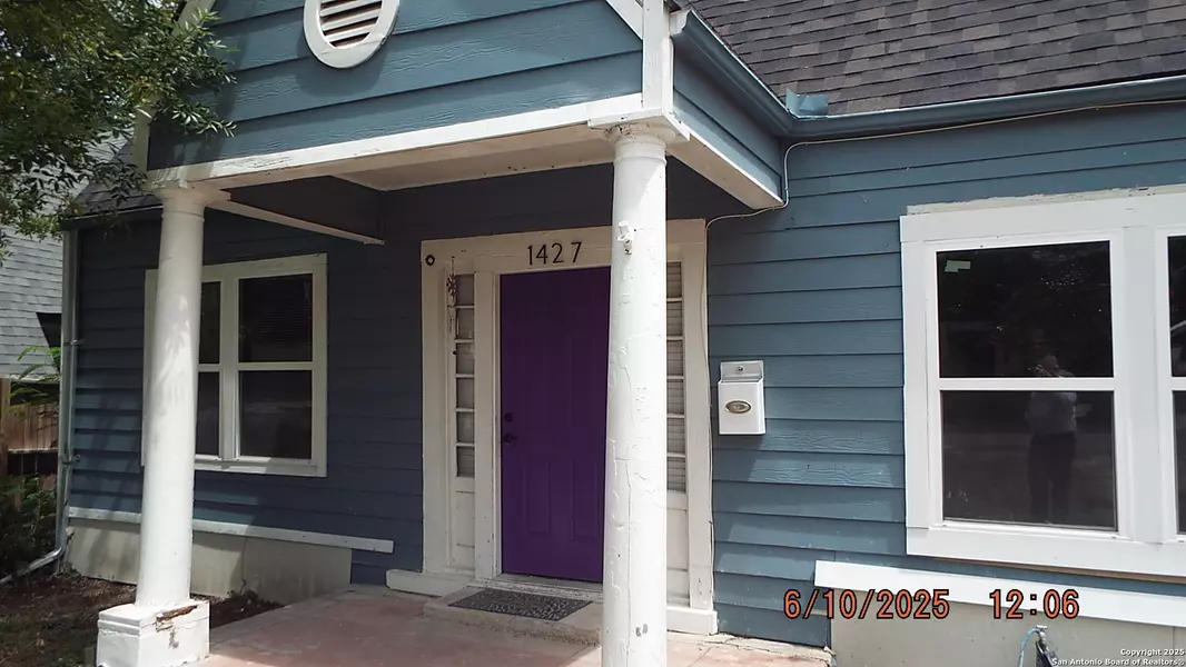 1427 Schley, San Antonio, TX 78210