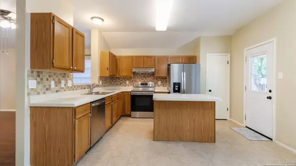 San Antonio, TX 78250,8446 Rita Elena