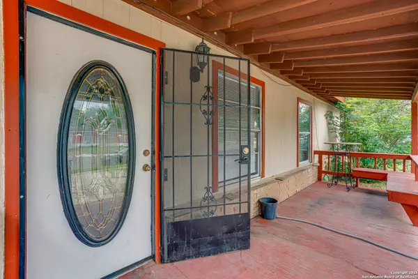 San Antonio, TX 78223,2927 Lasses