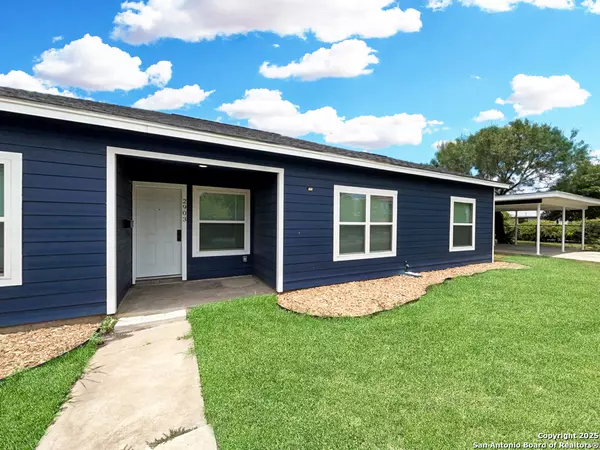 2903 Zarzamora Street, San Antonio, TX 78201-5010