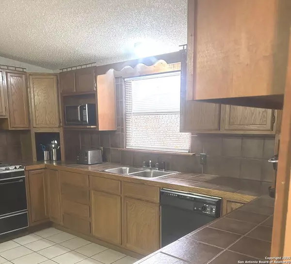 Pipe Creek, TX 78063,1375 Alamo Beach Rd