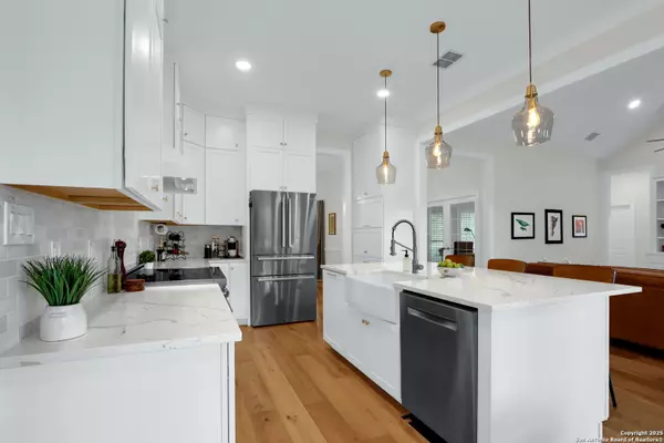 New Braunfels, TX 78132,548 Winding View