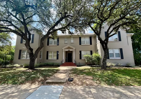 424 Ashby Pl UNIT 4, San Antonio, TX 78212