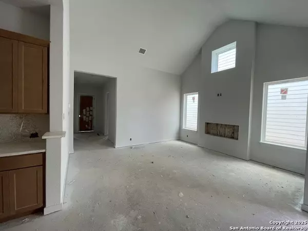 Schertz, TX 78154,9425 Chatside