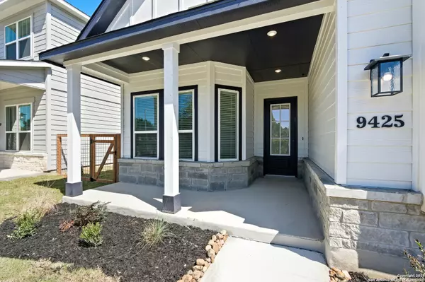 Schertz, TX 78154,9425 Chatside