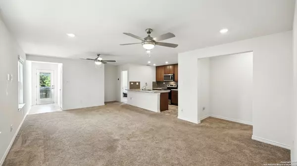 New Braunfels, TX 78130,1236 London