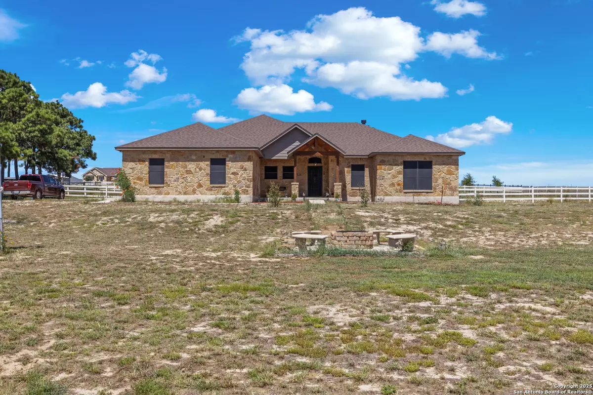 La Vernia, TX 78121,217 Bluebonnet