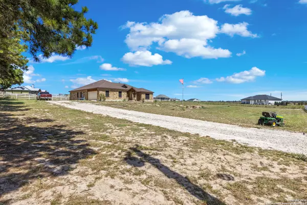 La Vernia, TX 78121,217 Bluebonnet