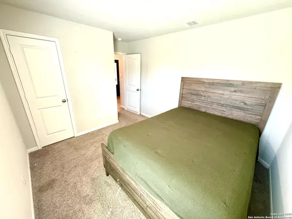 San Antonio, TX 78253,7918 Dovers Den