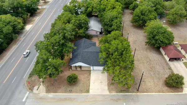 Stockdale, TX 78160-6809,101 East St