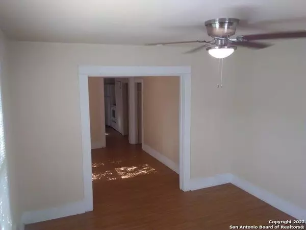 San Antonio, TX 78201,905 Lynwood Ave UNIT 2