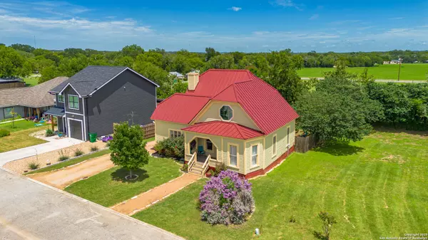 Blanco, TX 78606,204 Prim Rose