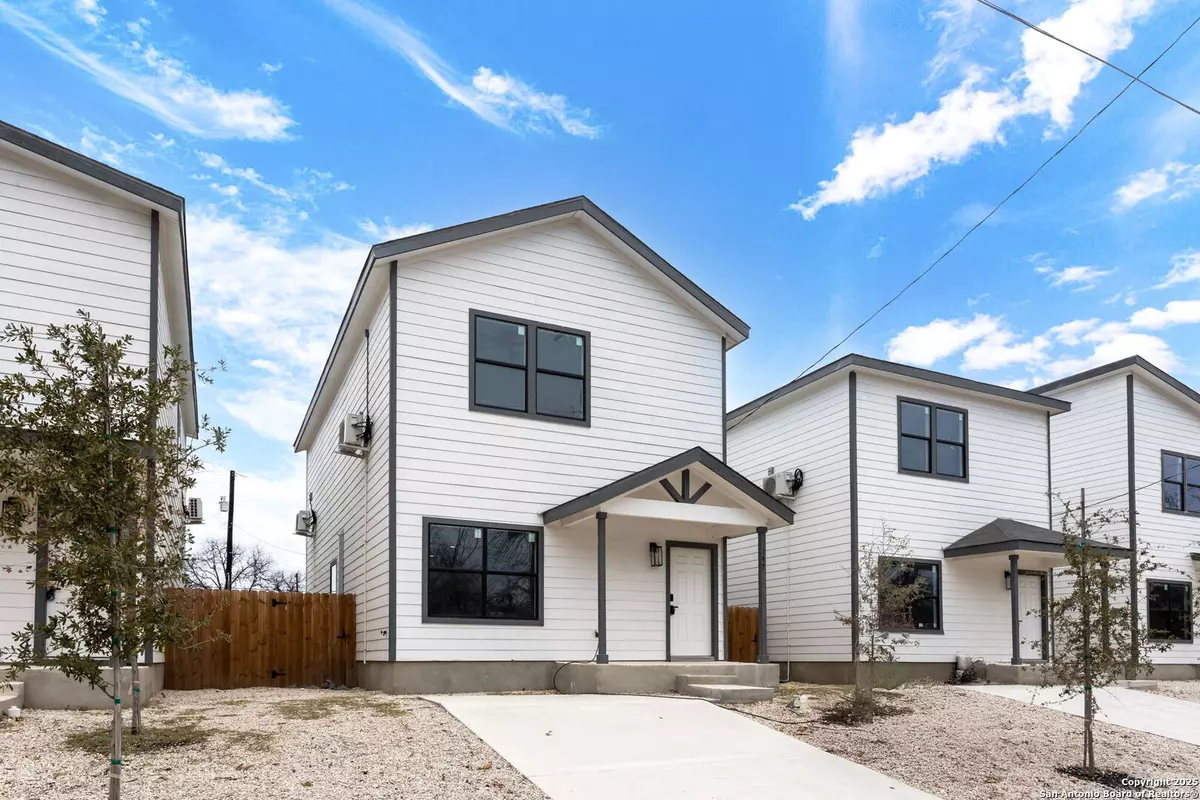 San Antonio, TX 78210,147 Vine St