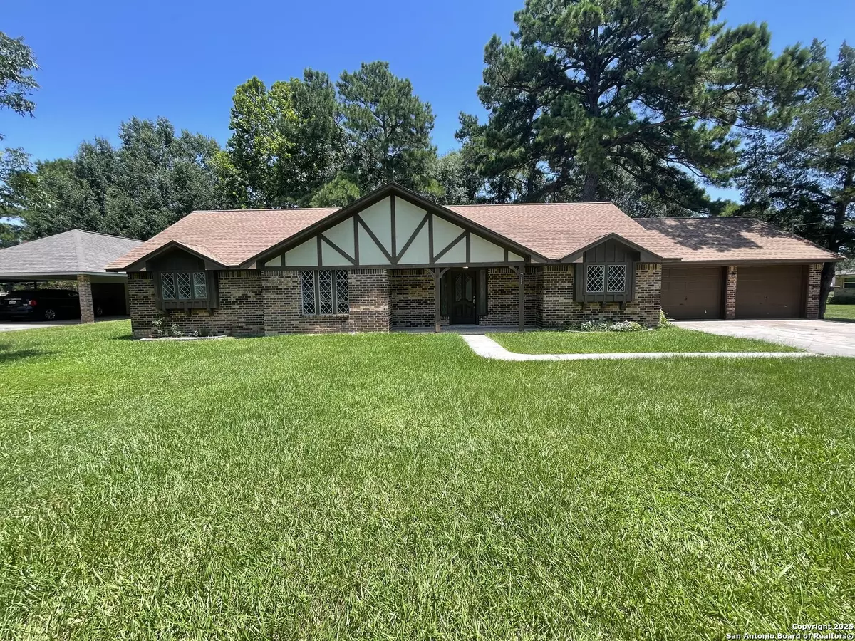 Tomball, TX 77375,711 Baker Dr