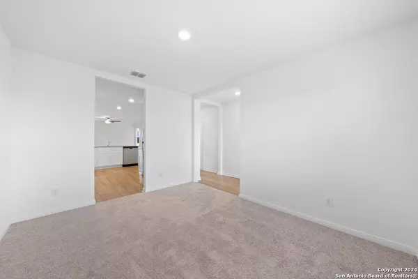 San Antonio, TX 78109,10946 Lafayette Loop