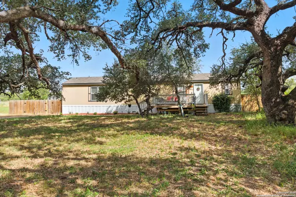 Pleasanton, TX 78064,124 Viridian View