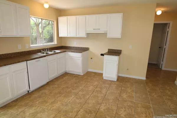 San Antonio, TX 78222,2706 Lakedon