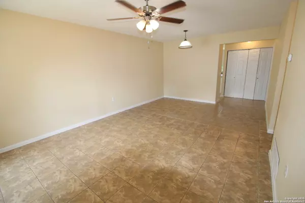 San Antonio, TX 78222,2706 Lakedon