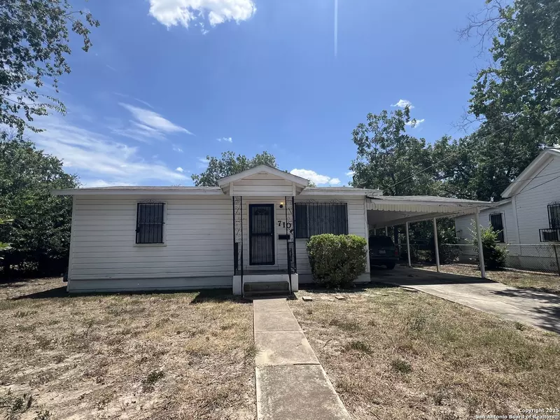 710 MALONE AVE, San Antonio, TX 78225-1742