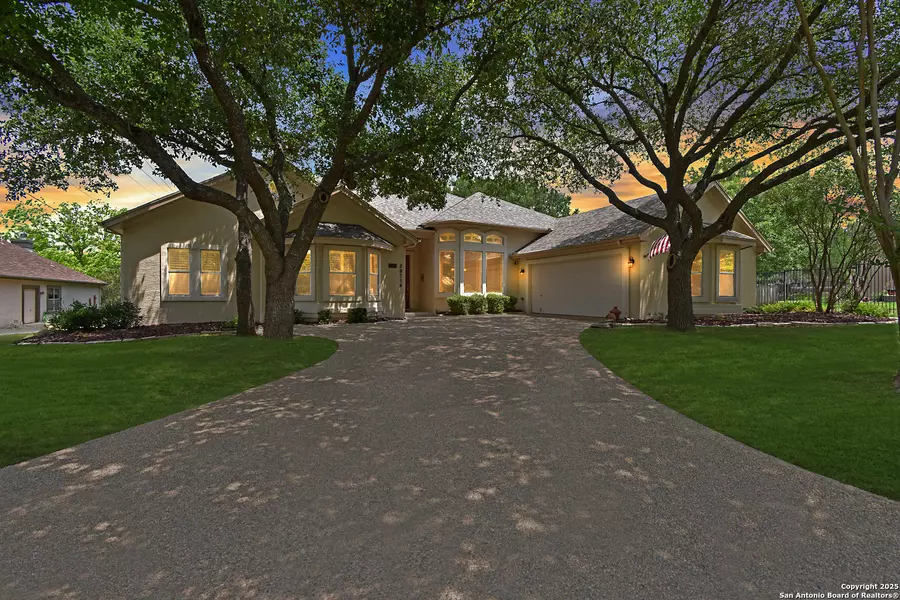 29714 FAIRWAY VISTA DR, Boerne, TX 78015-4929