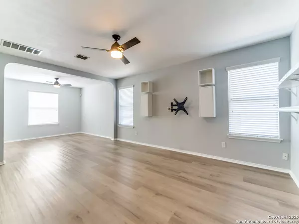 San Antonio, TX 78254,9510 Caspian Forest