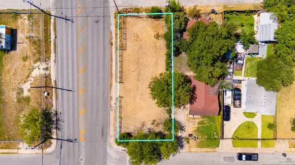 San Antonio, TX 78207,4002 W Houston St