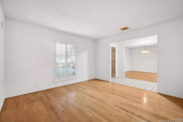 San Antonio, TX 78232,15319 Pebble Path