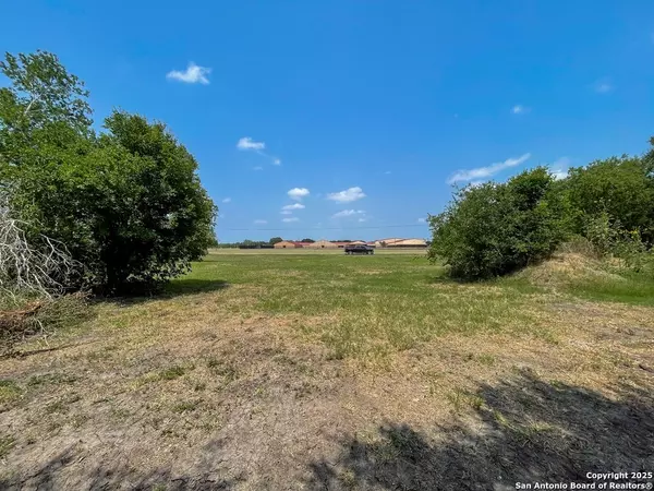 Beeville, TX 78102,311 Garfield