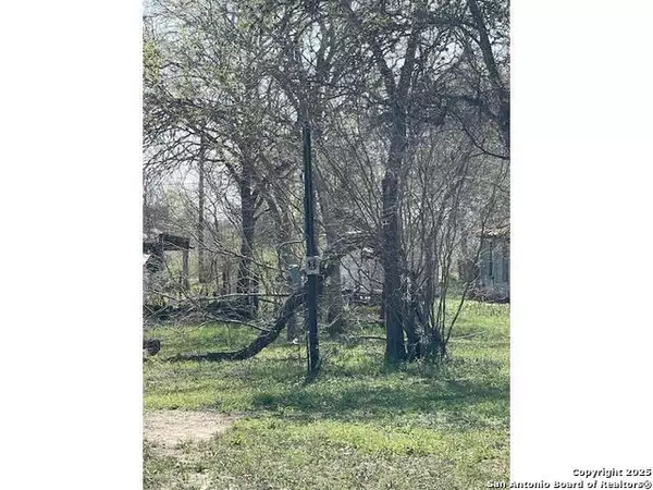 Beeville, TX 78102,1305 Huntington