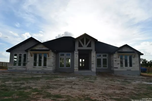 Adkins, TX 78101,116 Western Way