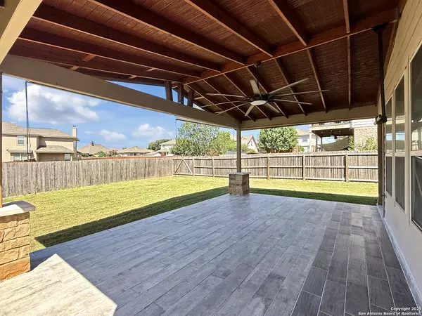 Converse, TX 78109,2623 Wolf Moon