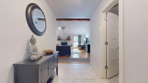 San Antonio, TX 78230,13043 Hunters Ridge