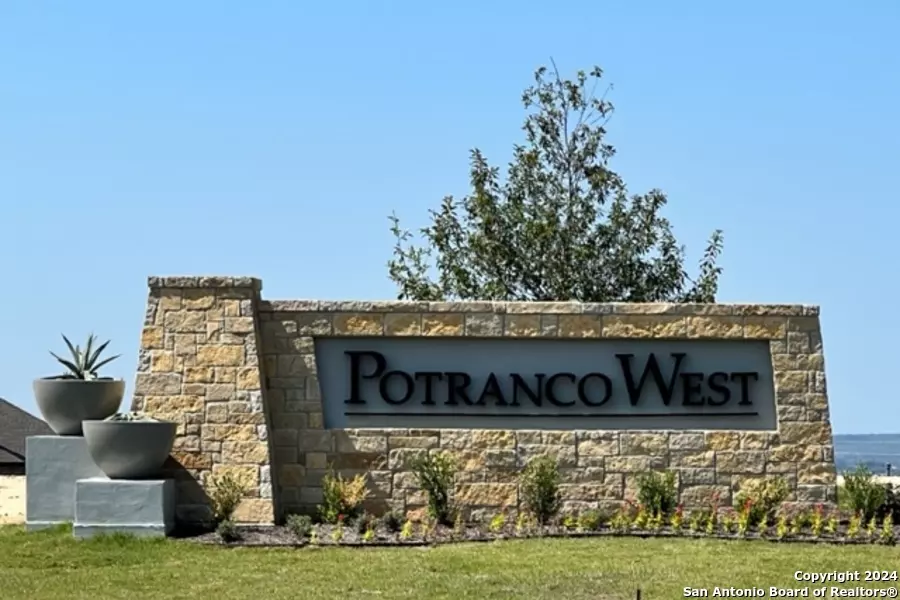 189 Wisteria View, Castroville, TX 78009