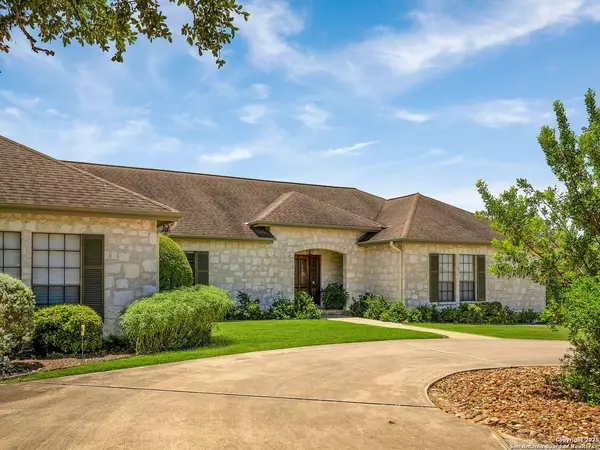 Fair Oaks Ranch, TX 78015,7816 Rocking Horse Ln
