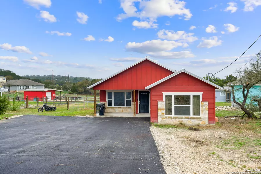 2720 Golf Drive, Spring Branch, TX 78070