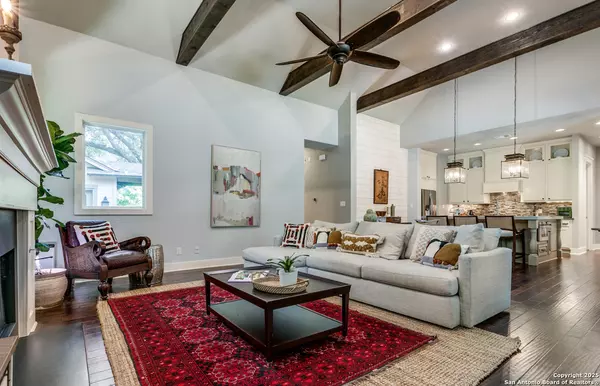 Alamo Heights, TX 78209,242 elmview